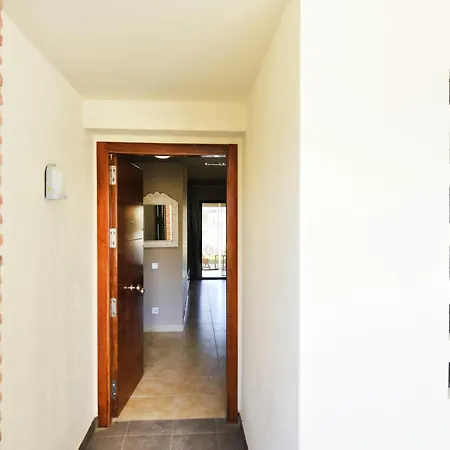 Golf Valle Del Jardin Piscina Parking Apartment