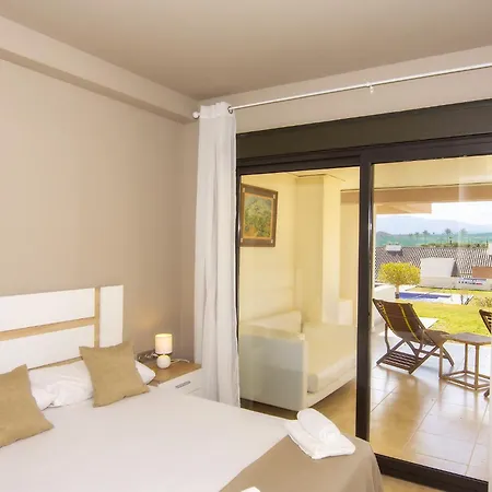 Golf Valle Del Jardin Piscina Parking *